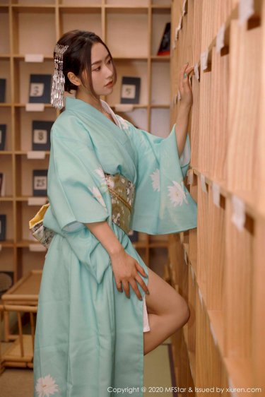 潘美烨